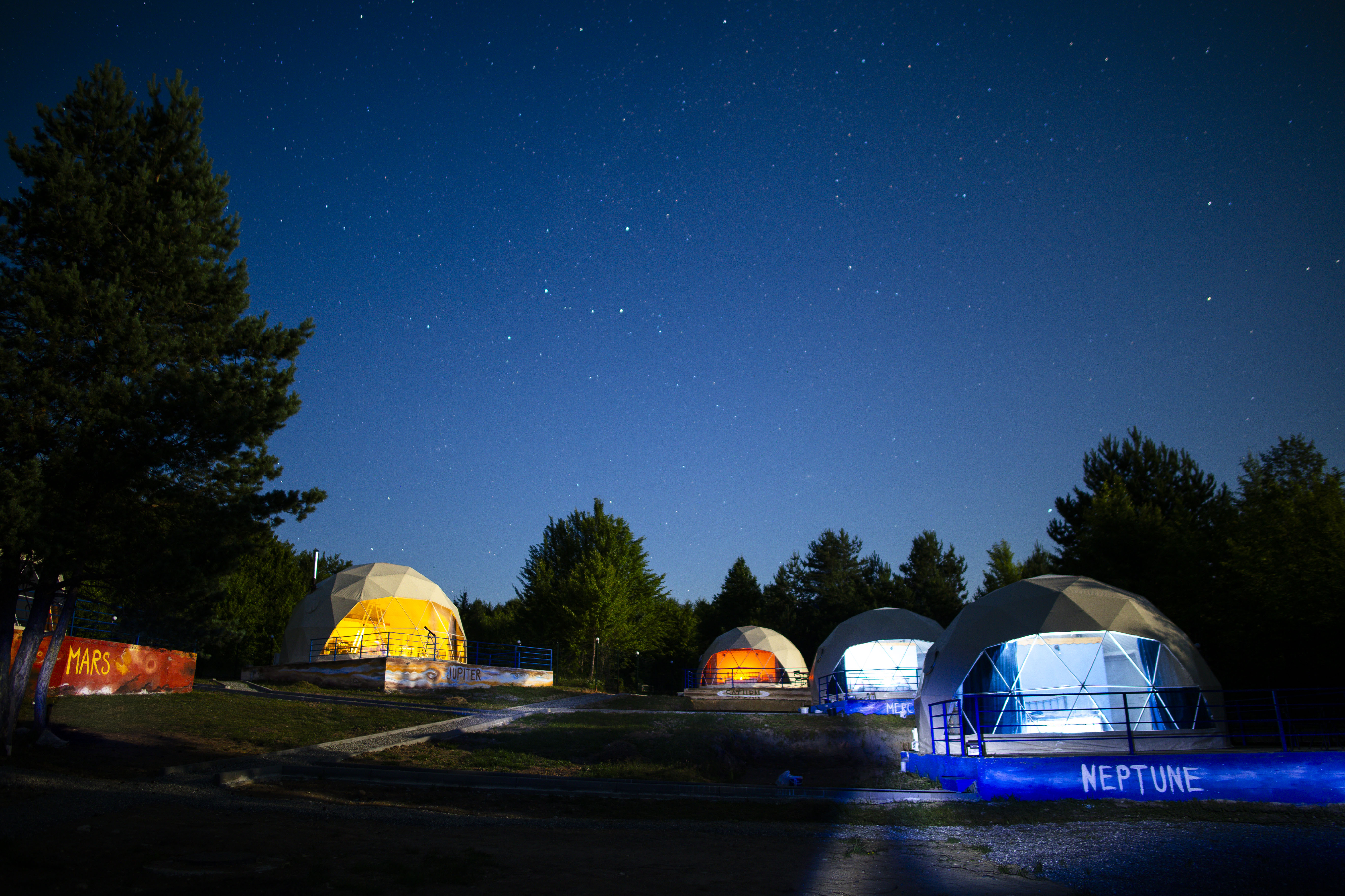 Glamping #2 (Mercury)